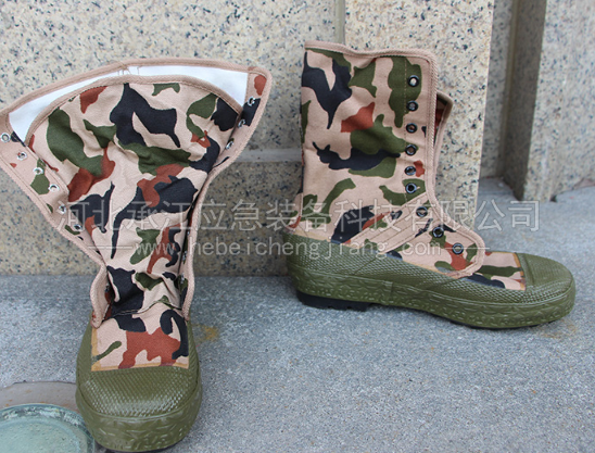 迷彩森林消防防火靴 森林消防撲火靴 森林防火鞋